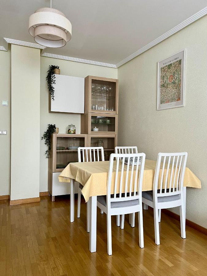 Bierzinn Apartamento ポンフェラダ エクステリア 写真